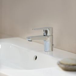 Monomando de lavabo Titanium