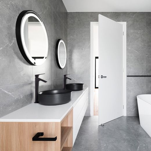Monomando de lavabo alto XL Urban Chic negro mate