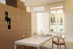 Daikin SENSIRA TXF25C