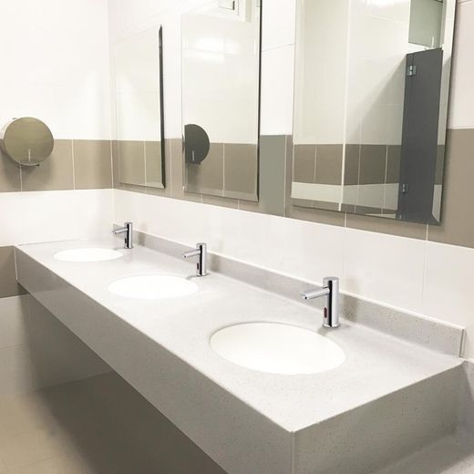 Grifo de lavabo electrónico de un agua o premezclada con transformador más baterías, cromo, modelo Soltronic