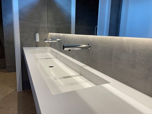 Presto Linea TC - L grifo electronico lavabo un agua mural transformador con llaves de paso